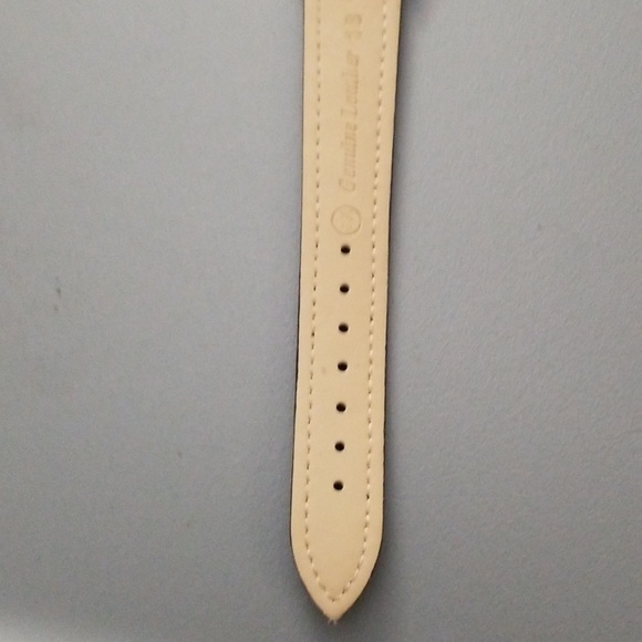 SOLD Pedre Goofy Backwards Watch Silvertone Metal - Picture 7 of 8